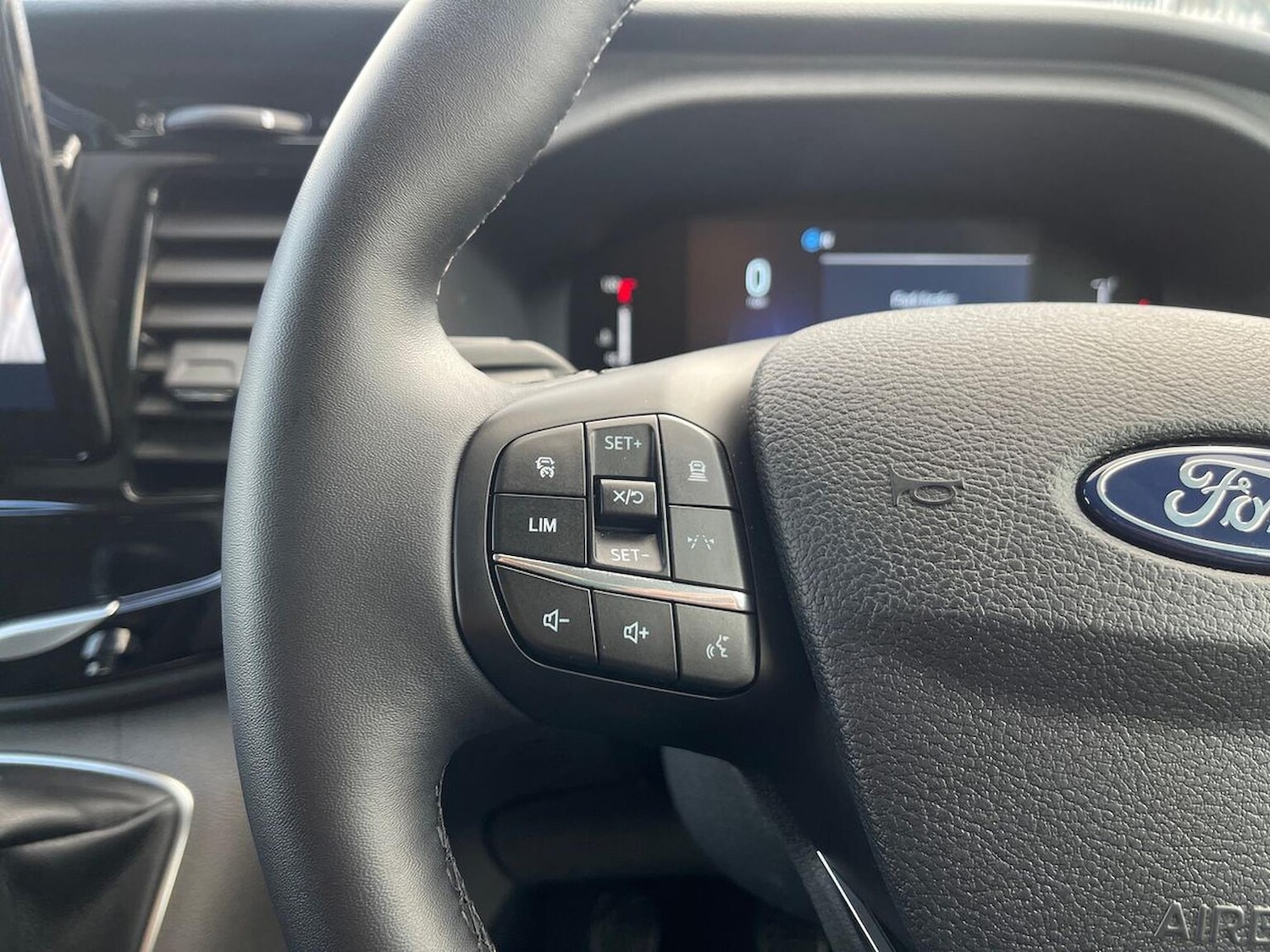 Used Ford Transit 2025 for sale - 76449598: Photo 32