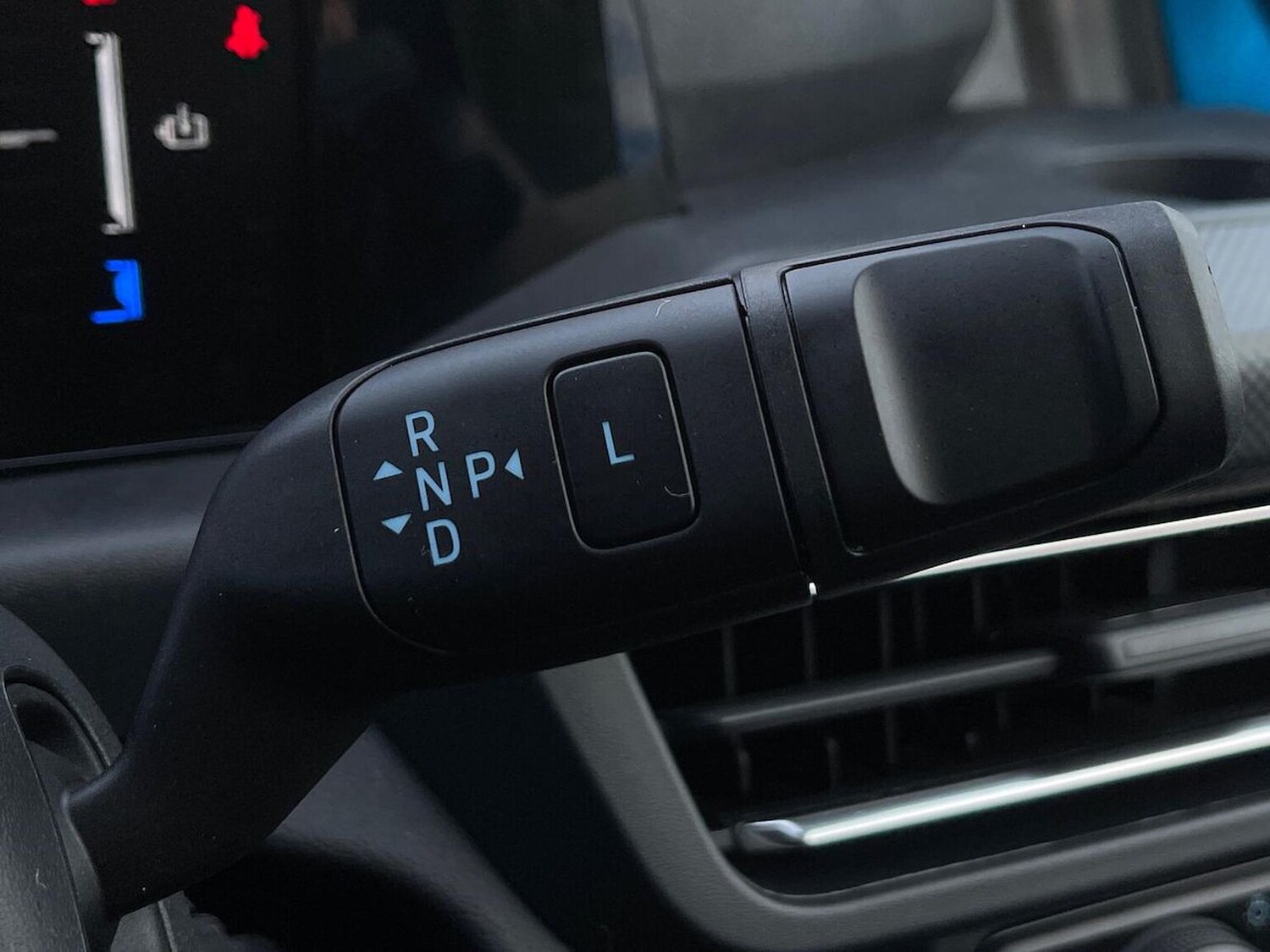 Used Ford Transit Custom 2024 for sale - 75436703: Photo 37