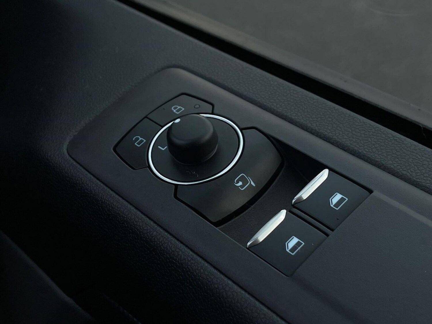 Used Ford Transit Custom 2024 for sale - 75436703: Photo 38