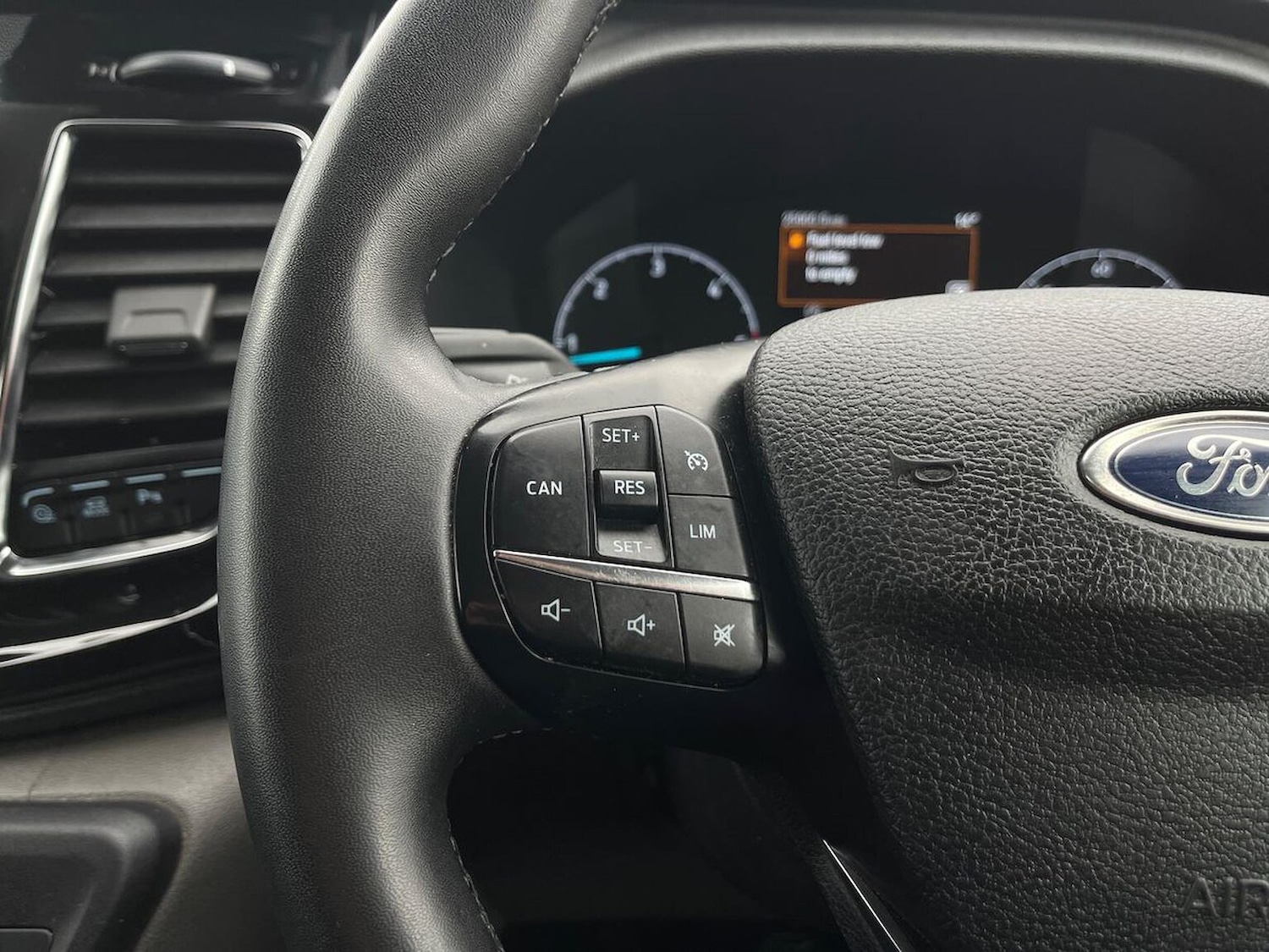 Used Ford Transit Custom 2022 for sale - 77061600: Photo 29