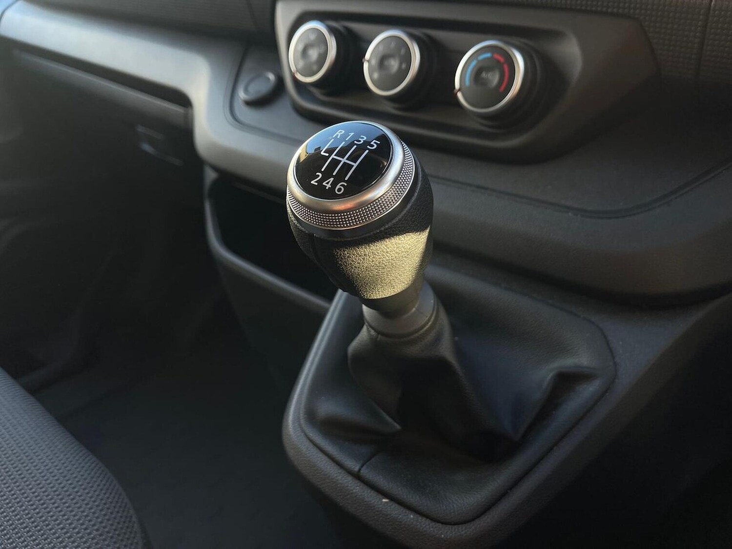 Used Renault Trafic 2024 for sale - 76396889: Photo 14