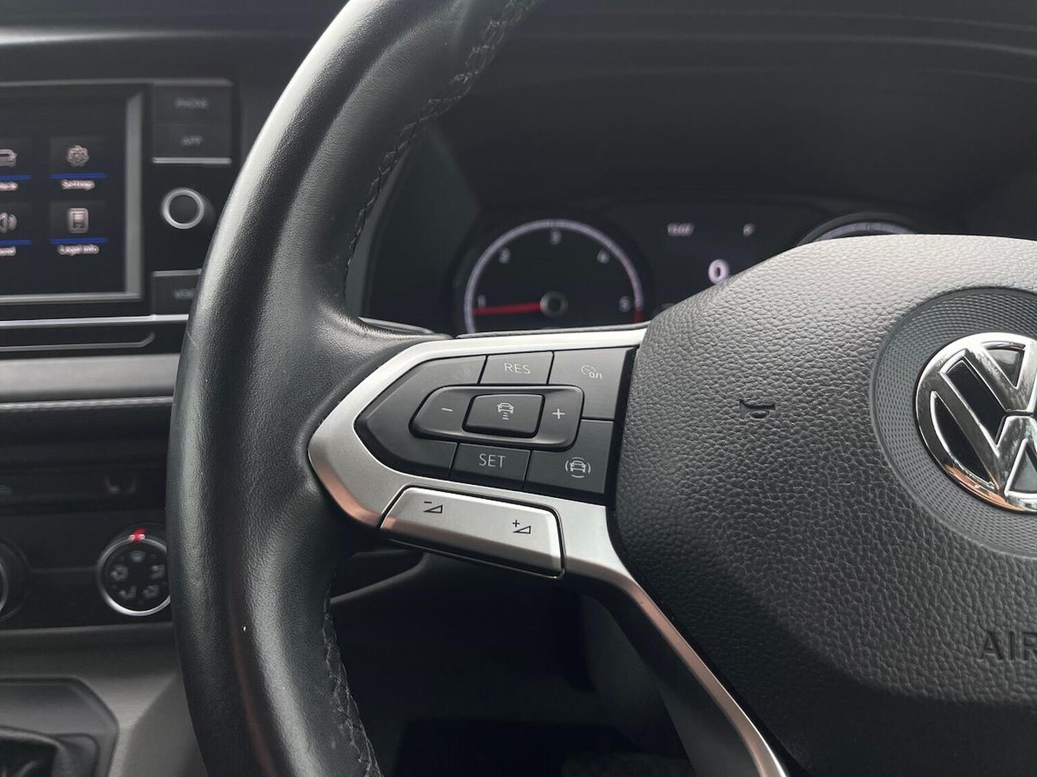 Used Volkswagen Transporter Shuttle 2020 for sale - 76477252: Photo 35