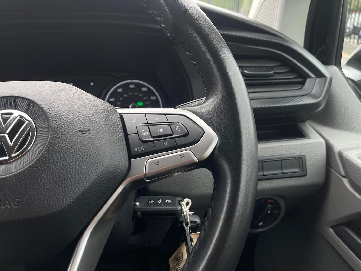 Used Volkswagen Transporter Shuttle 2020 for sale - 76477252: Photo 36