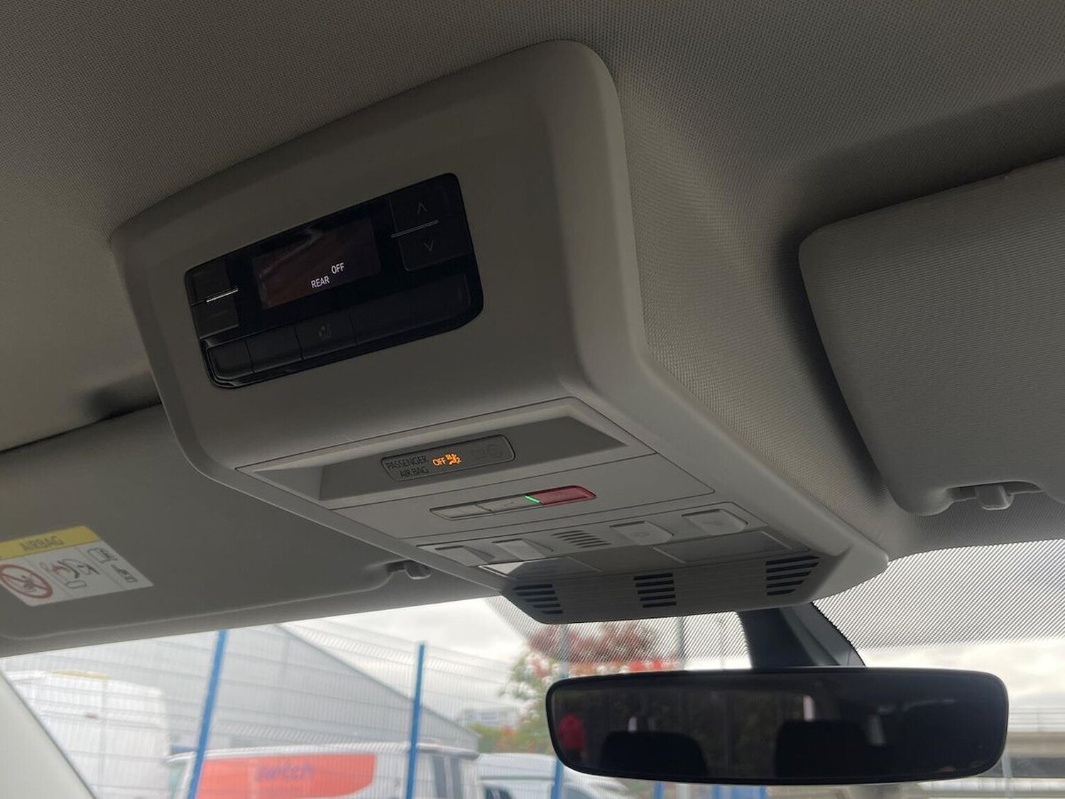 Used Volkswagen Transporter Shuttle 2020 for sale - 76477252: Photo 41