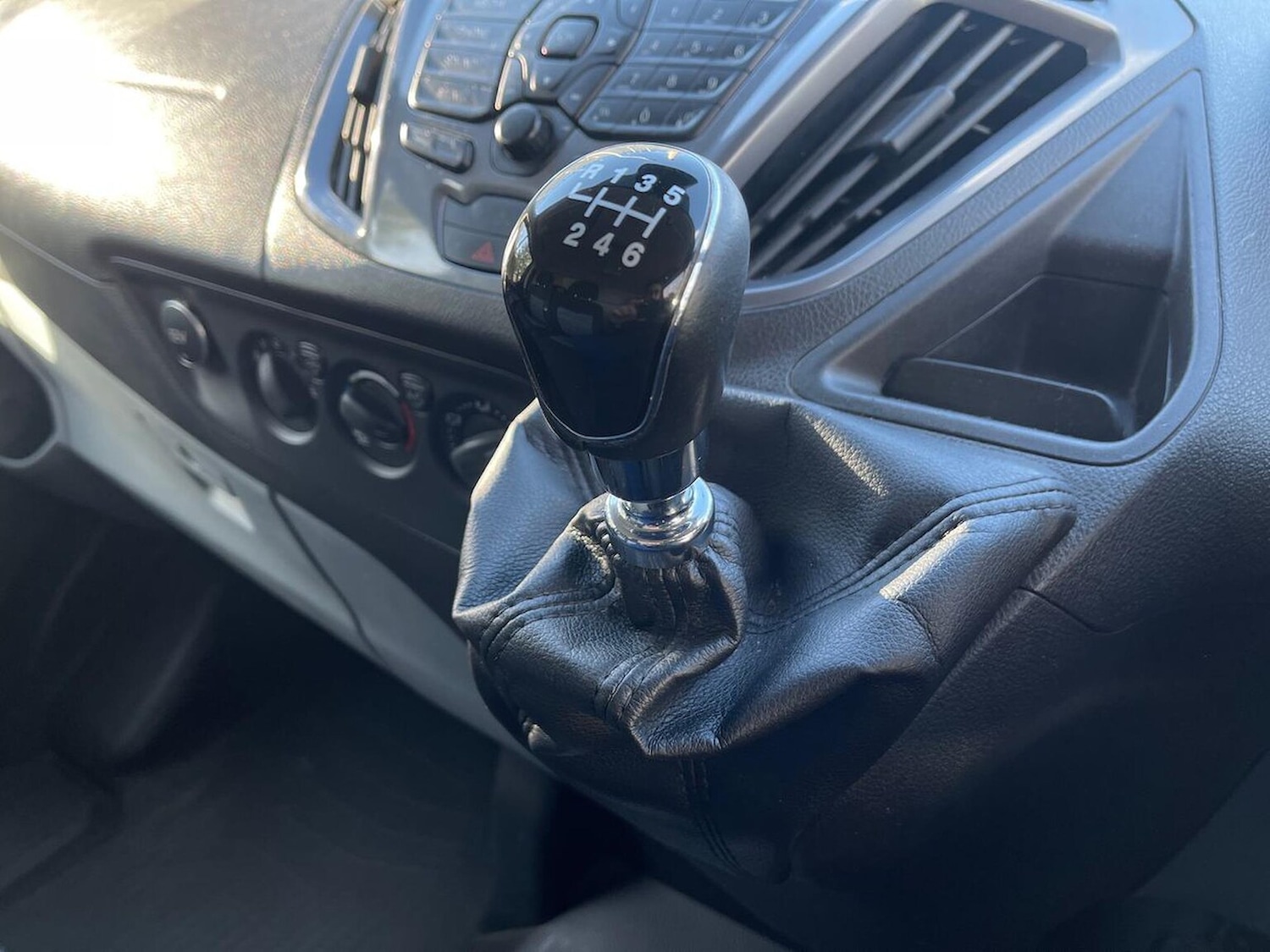 Used Ford Transit Custom 2017 for sale - 76449605: Photo 14