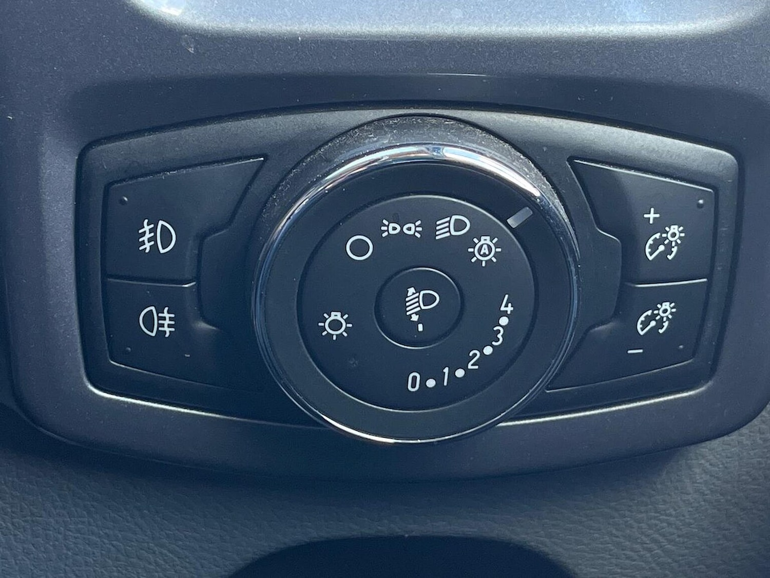 Used Ford Transit Custom 2017 for sale - 76449605: Photo 15