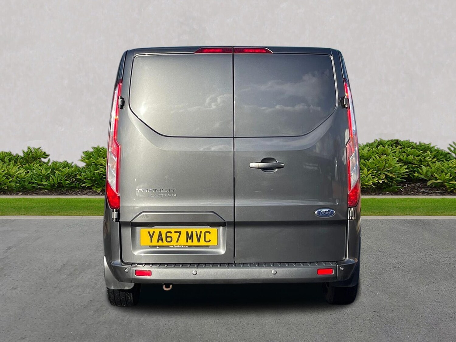 Used Ford Transit Custom 2017 for sale - 76449605: Photo 4