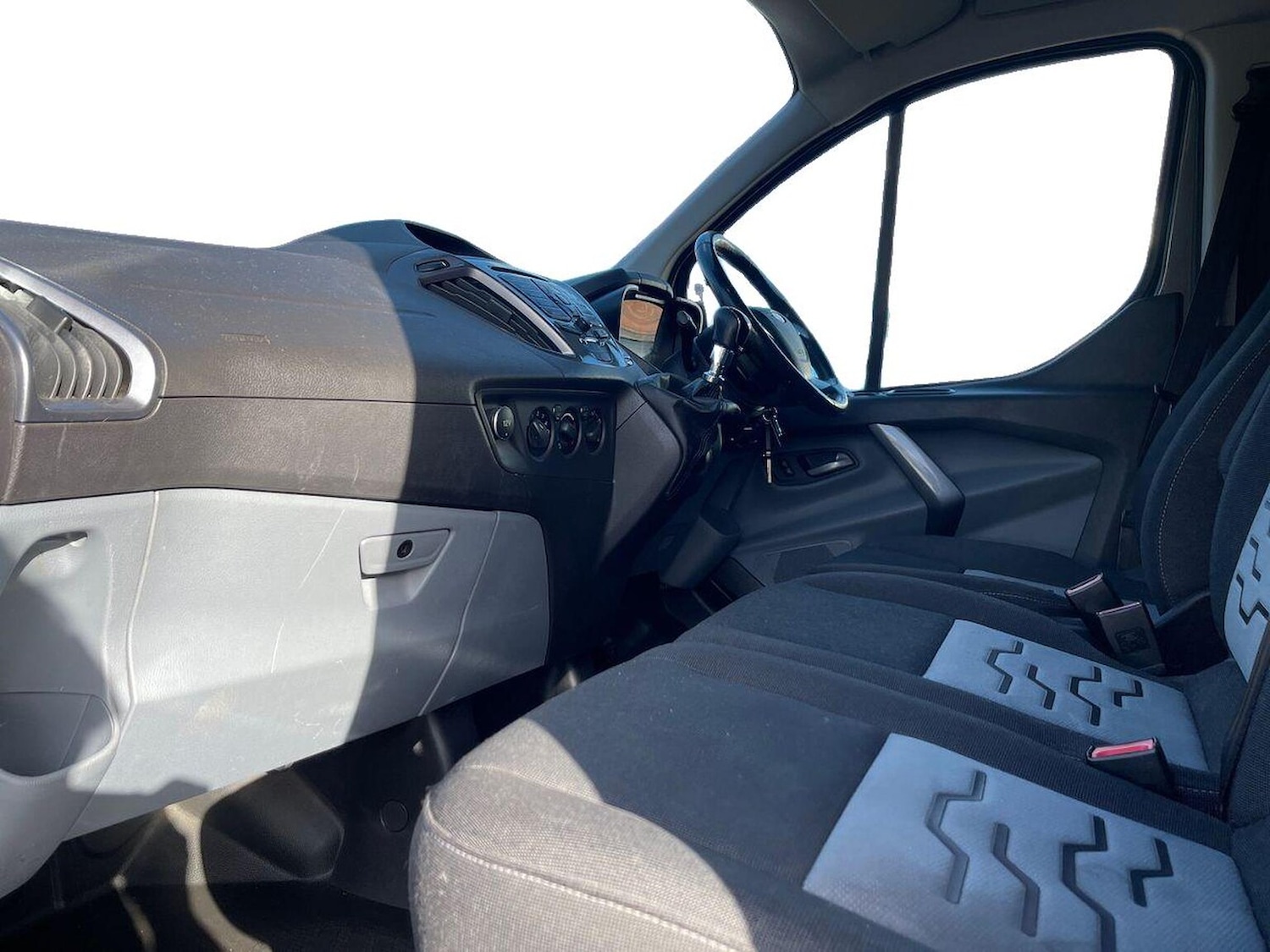 Used Ford Transit Custom 2017 for sale - 76449605: Photo 8