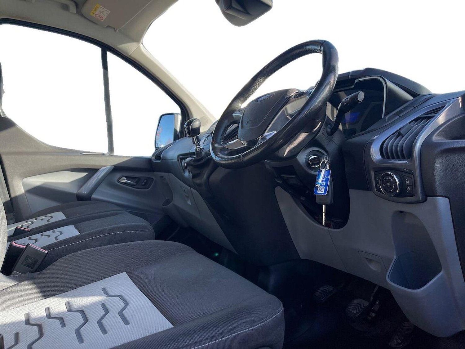 Used Ford Transit Custom 2017 for sale - 76449605: Photo 9