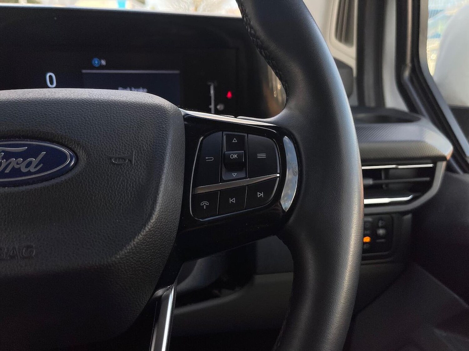 Used Ford Transit Custom 2024 for sale - 76945877: Photo 33