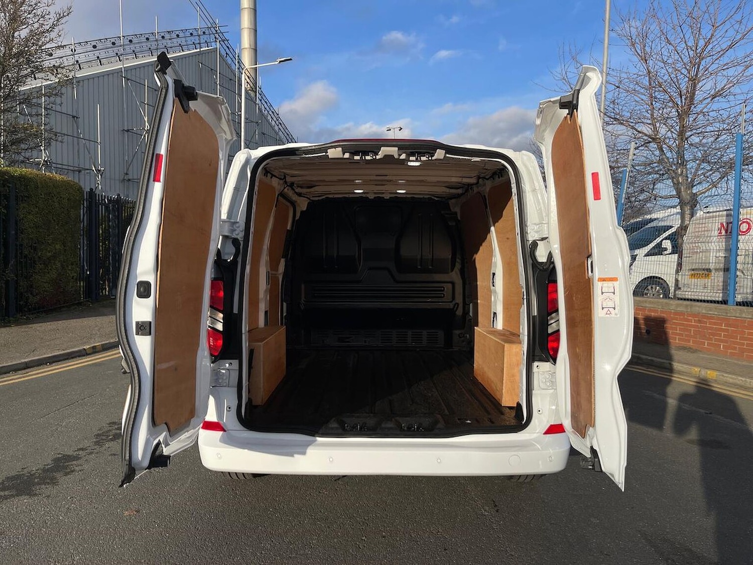 Used Ford Transit Custom 2024 for sale - 76945877: Photo 6