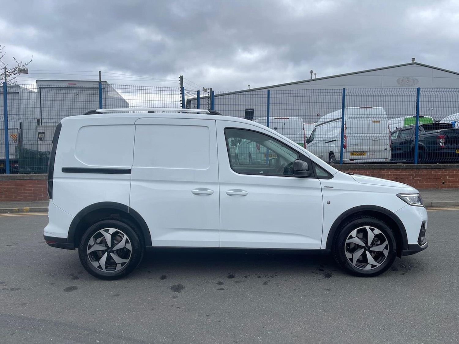 Used Ford Transit Connect 2025 for sale - 78004639: Photo 18
