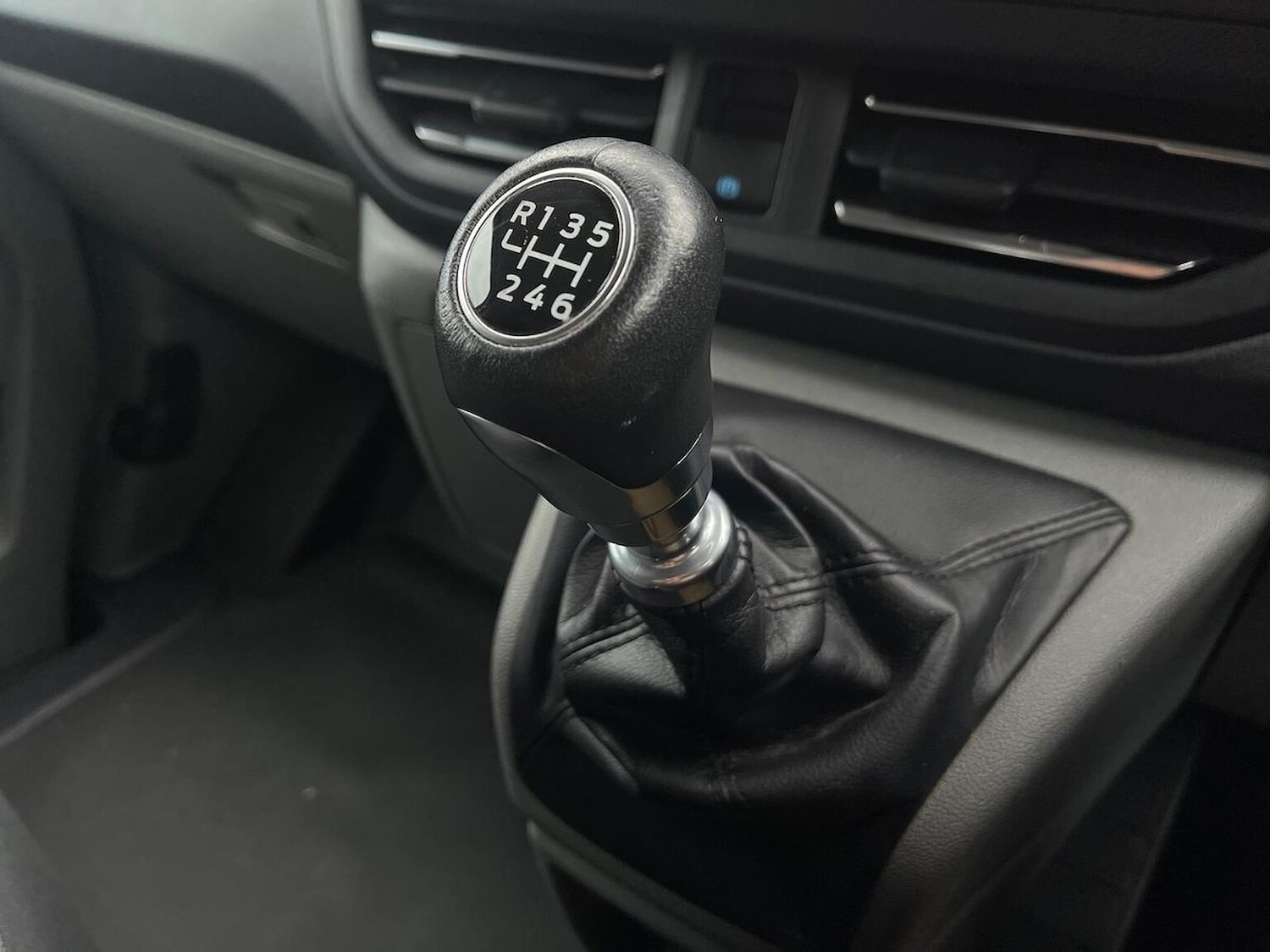 Used Ford Transit Custom 2024 for sale - 76791902: Photo 14