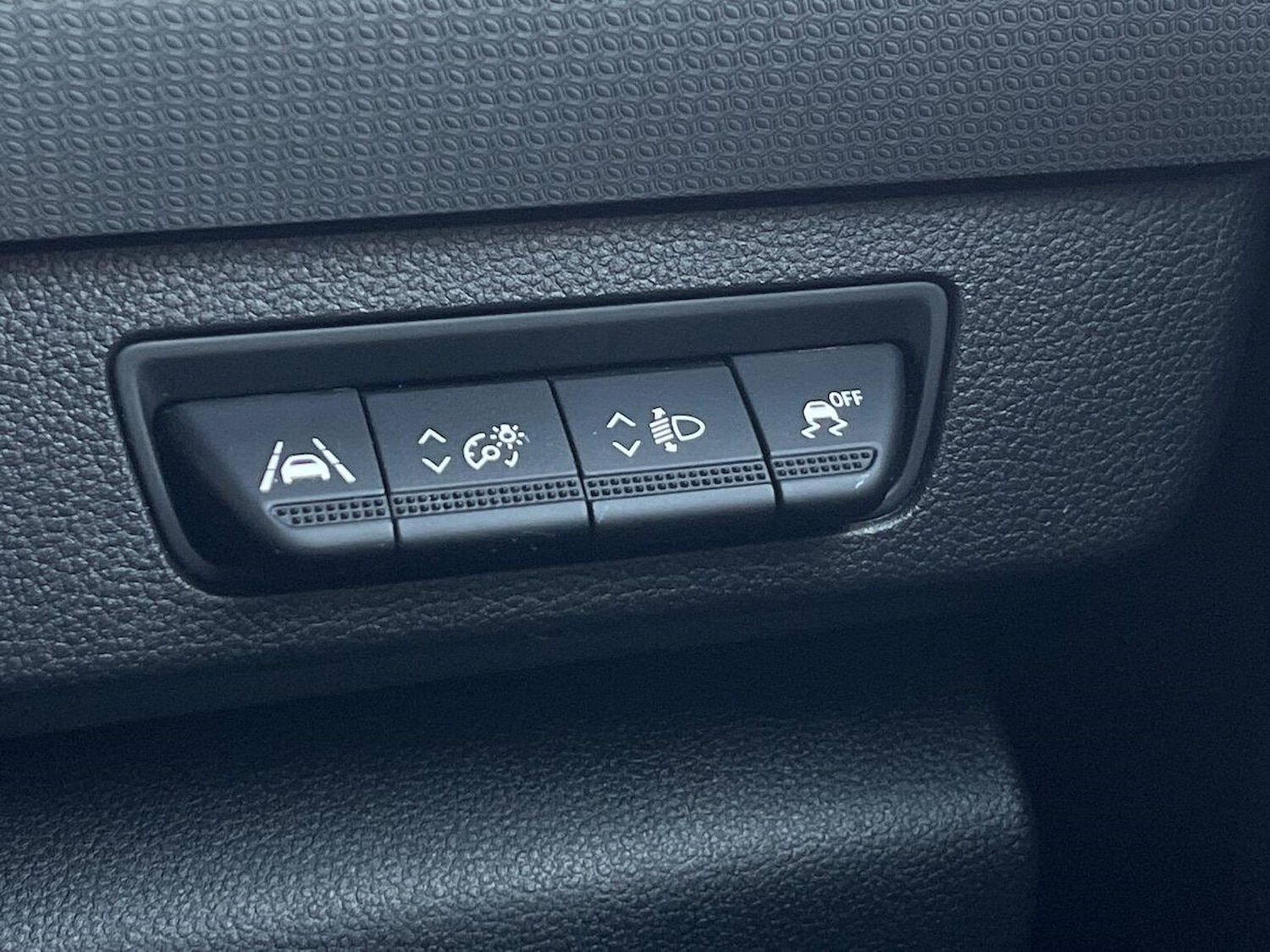 Used Nissan Other 2023 for sale - 77715425: Photo 15