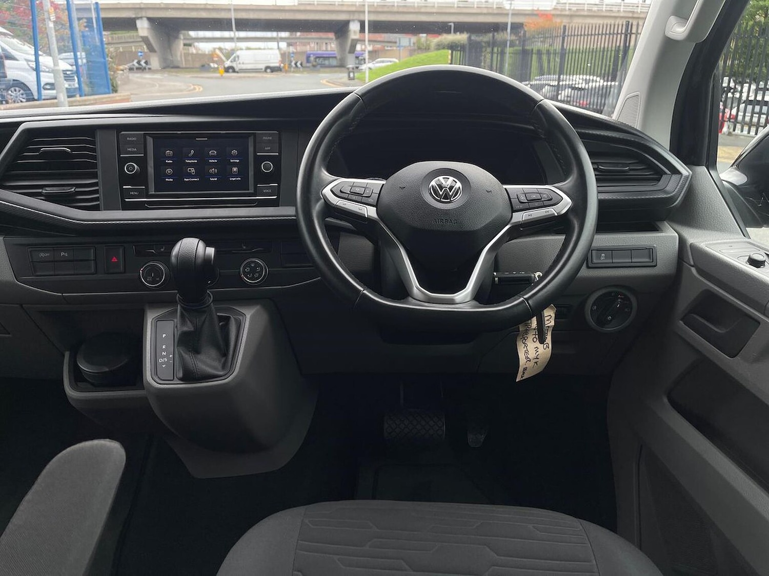 Used Volkswagen Transporter Shuttle 2020 for sale - 76687301: Photo 14