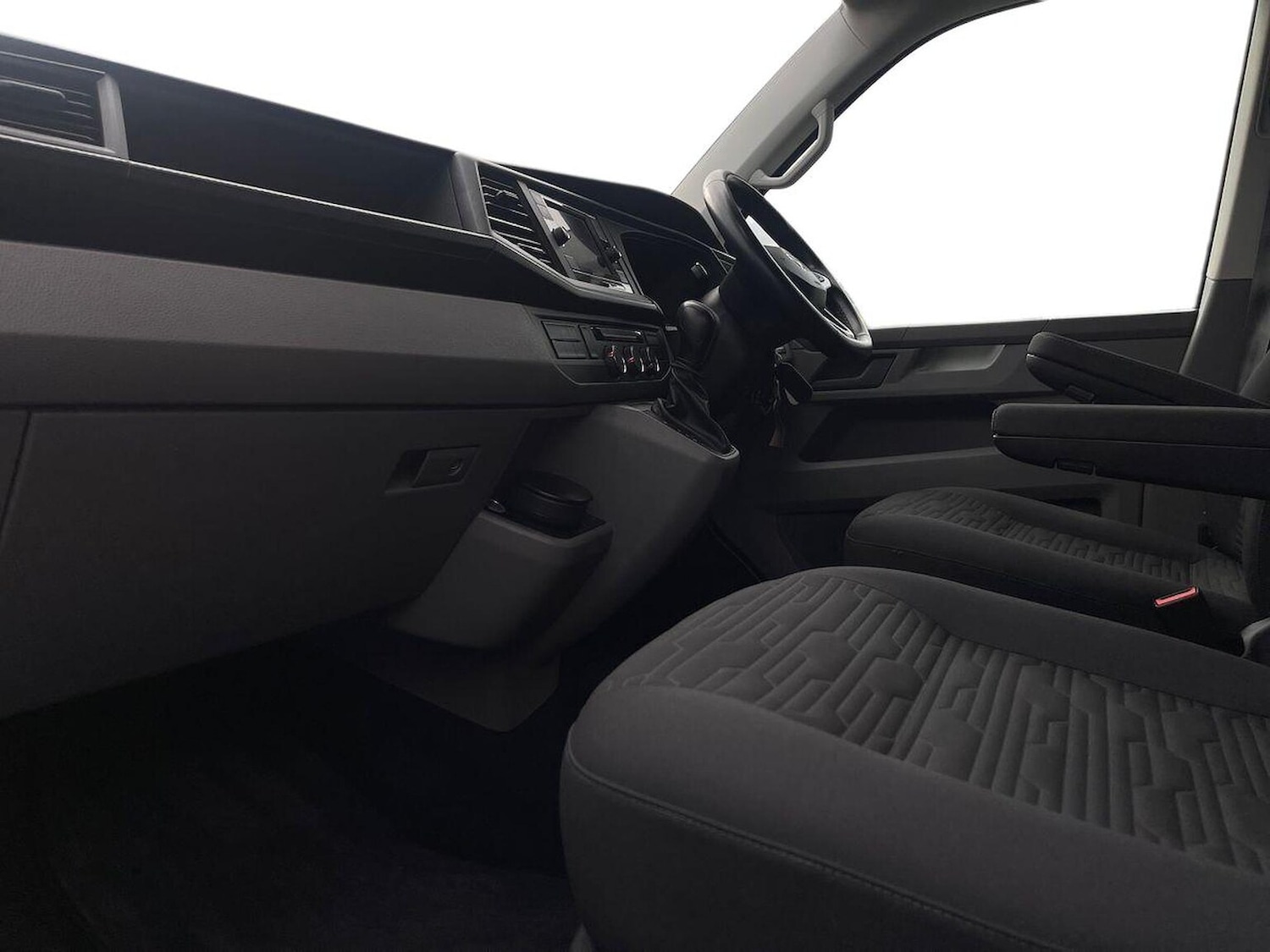 Used Volkswagen Transporter Shuttle 2020 for sale - 76687301: Photo 8