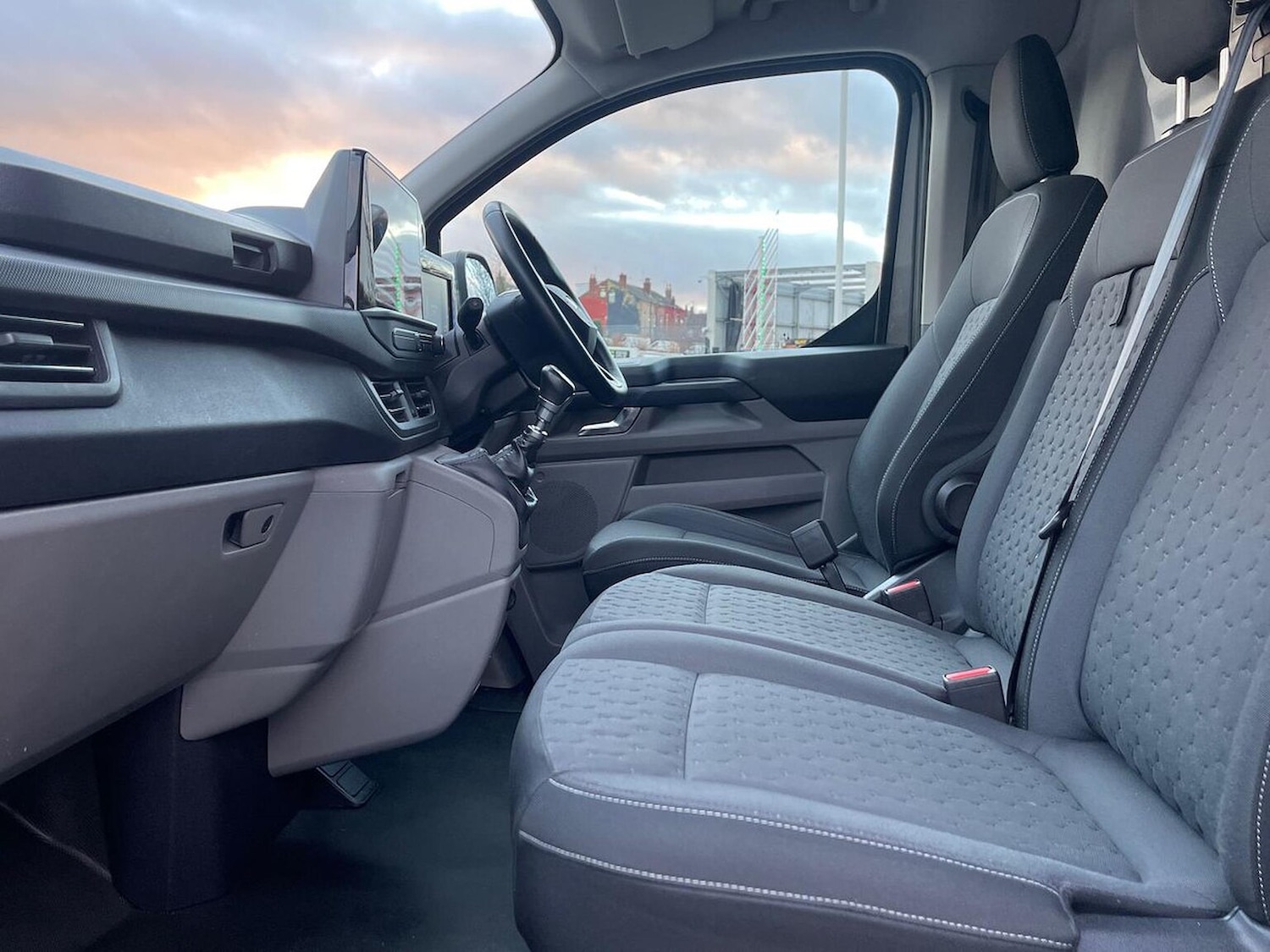 Used Ford Transit Custom 2024 for sale - 76945875: Photo 24