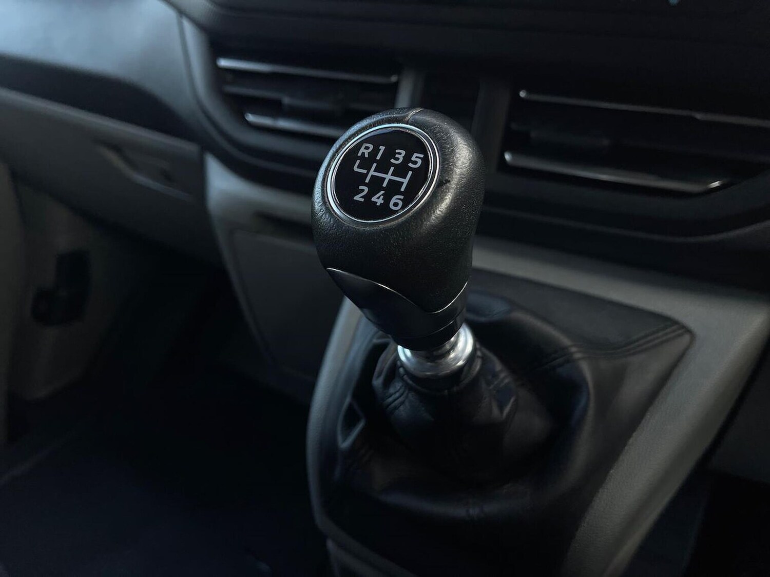 Used Ford Transit Custom 2024 for sale - 78194468: Photo 16