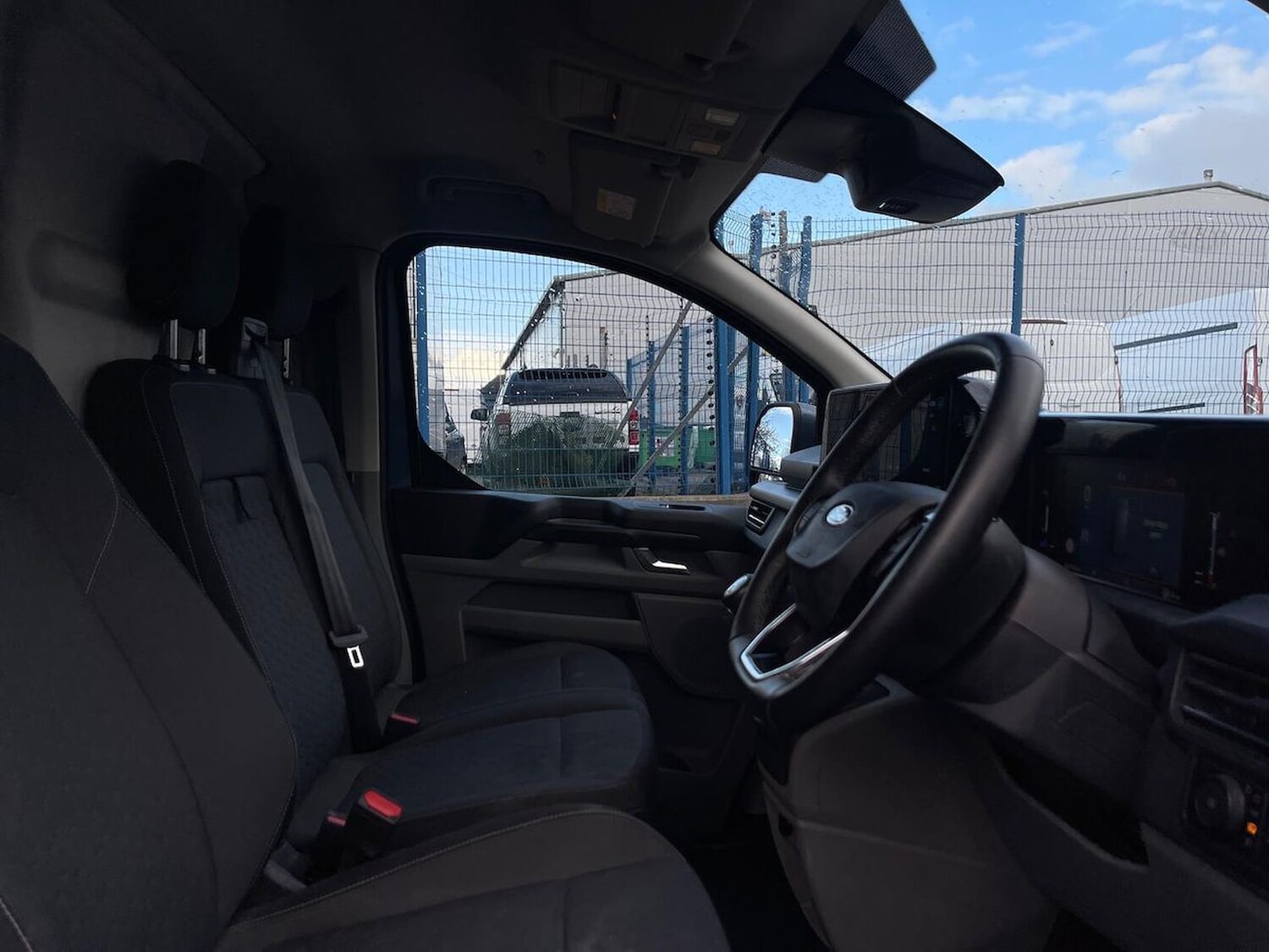 Used Ford Transit Custom 2024 for sale - 78194468: Photo 18