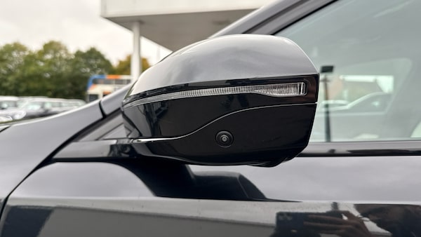 Used BMW 5 Series 2025 for sale - 76263227: Photo 31