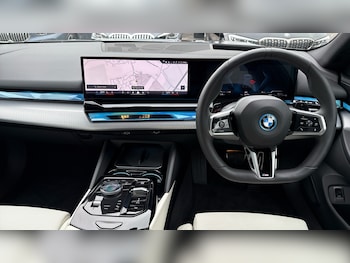 Used BMW 5 Series 2025 for sale - 76263227: Photo 4