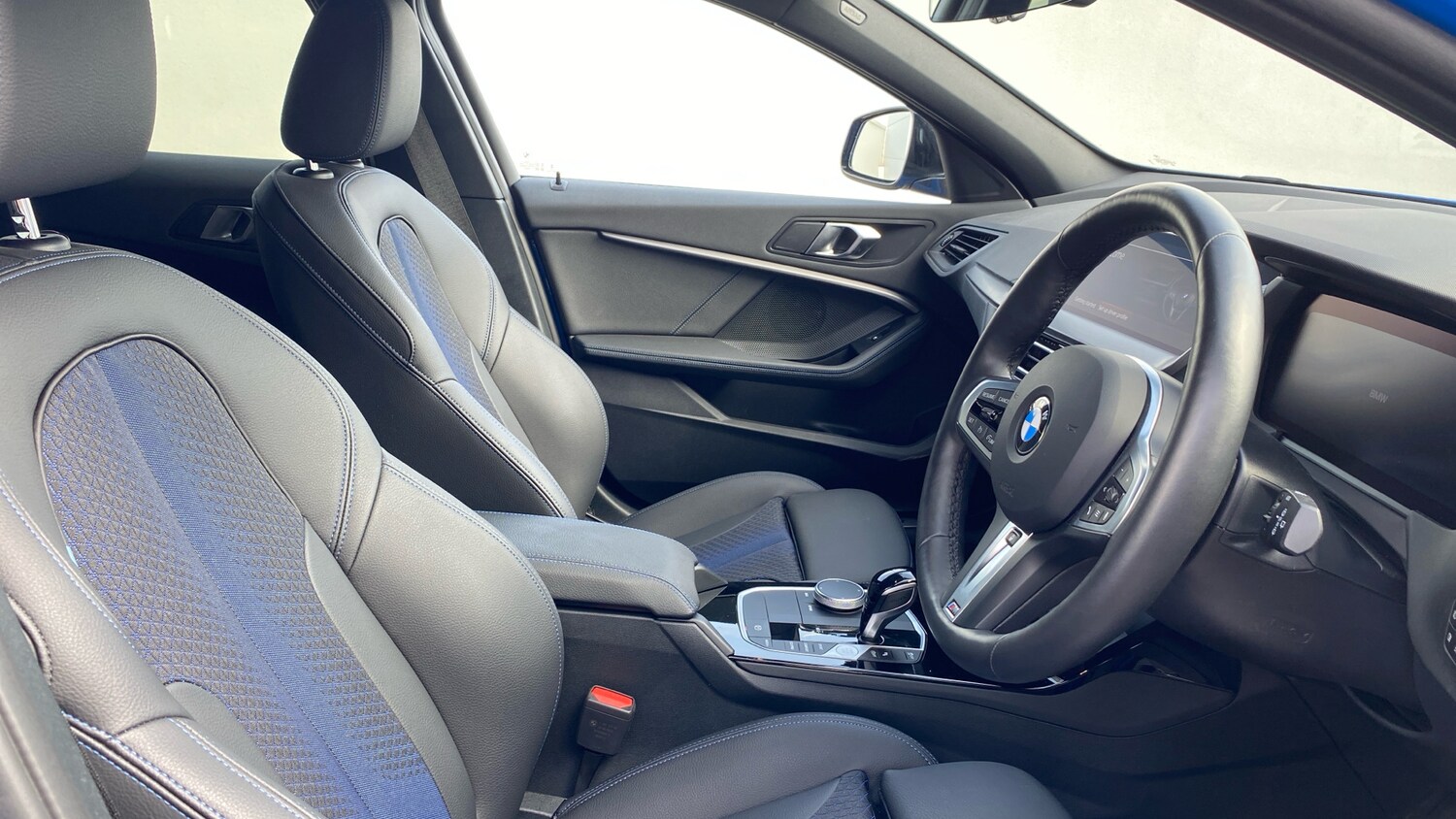 Used BMW 1 Series 2023 for sale - 76016341: Photo 11