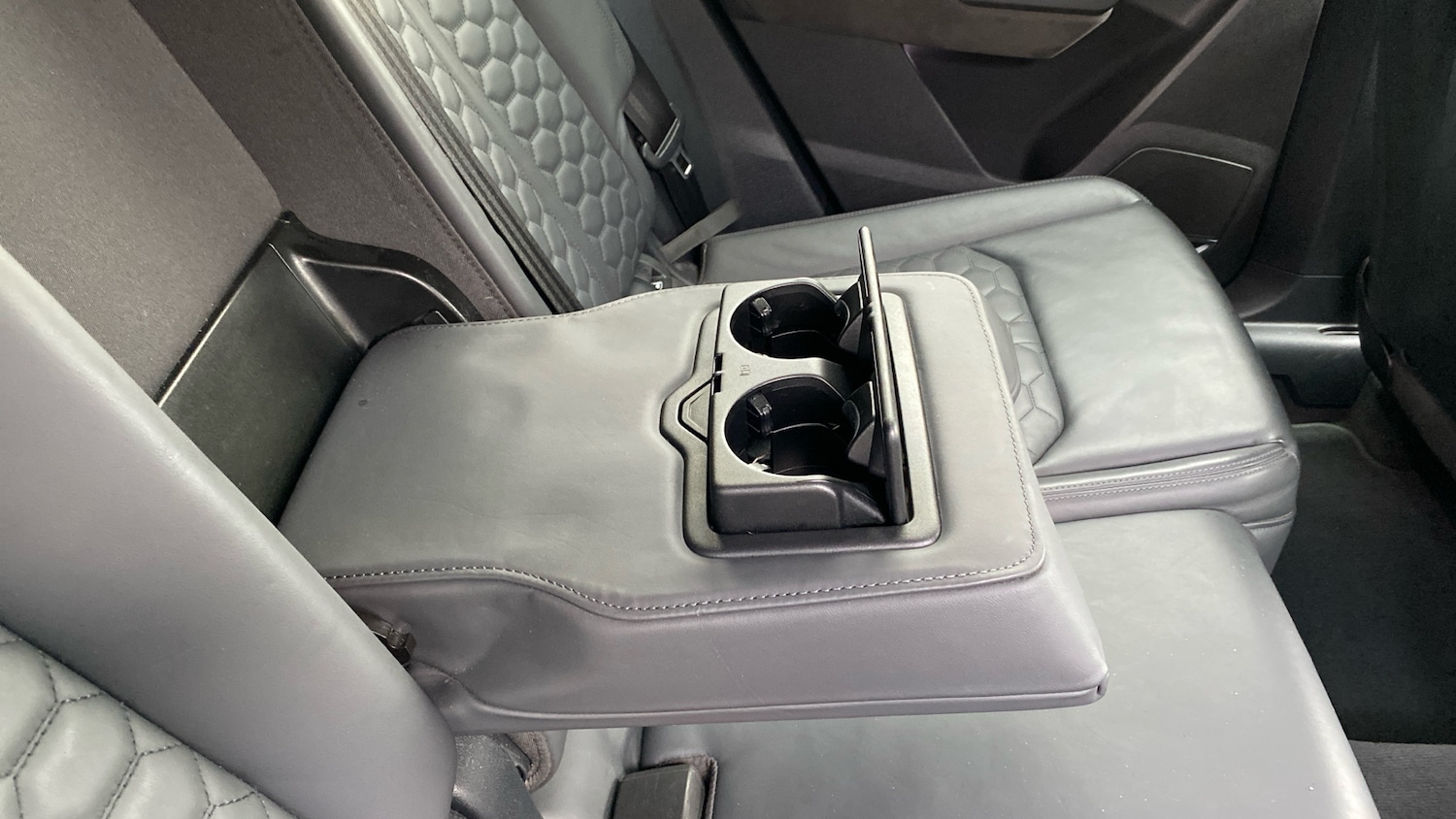 Used Audi RS Q3 2021 for sale - 76918127: Photo 37