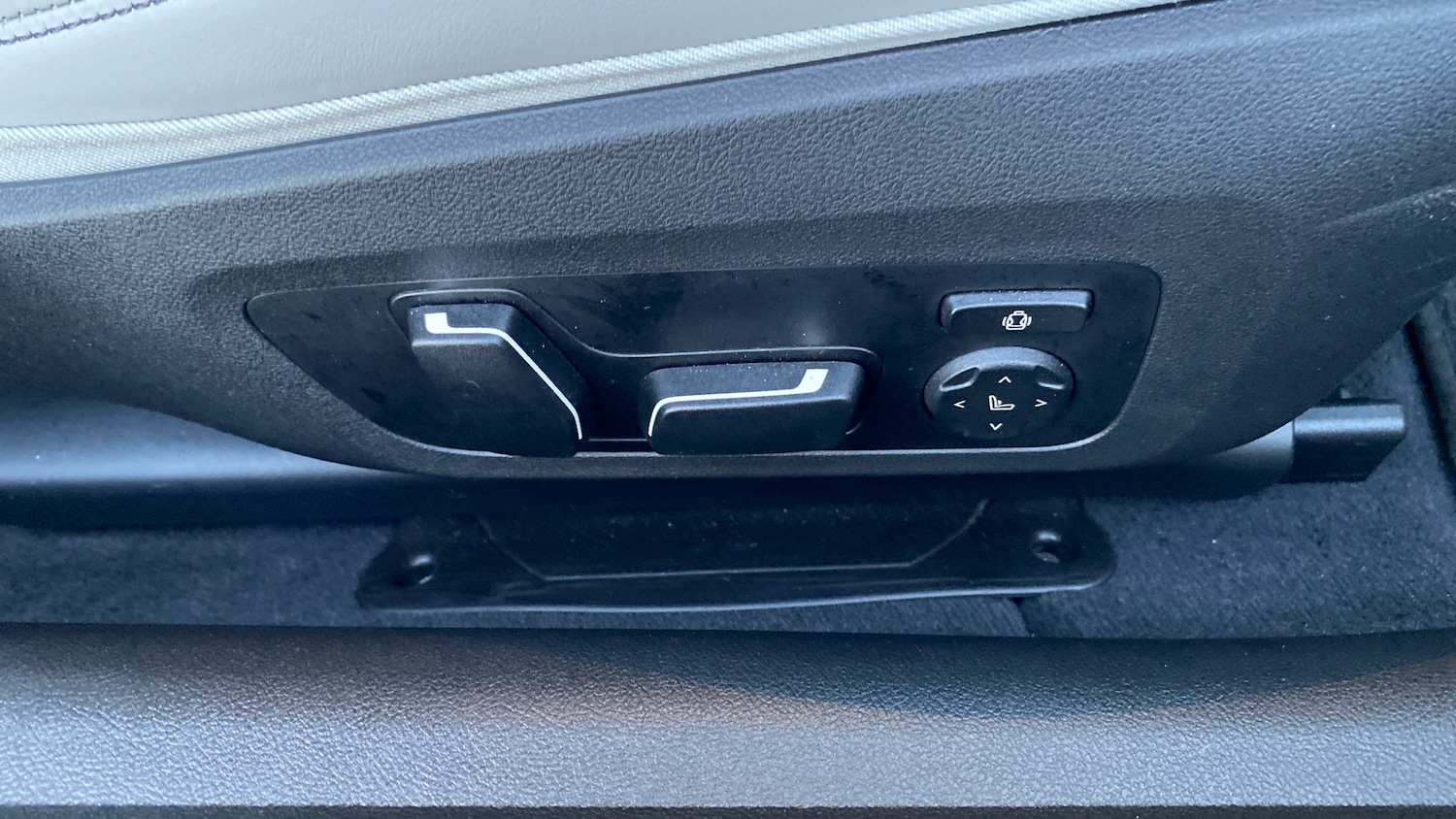 Used BMW M4 2025 for sale - 76763092: Photo 32