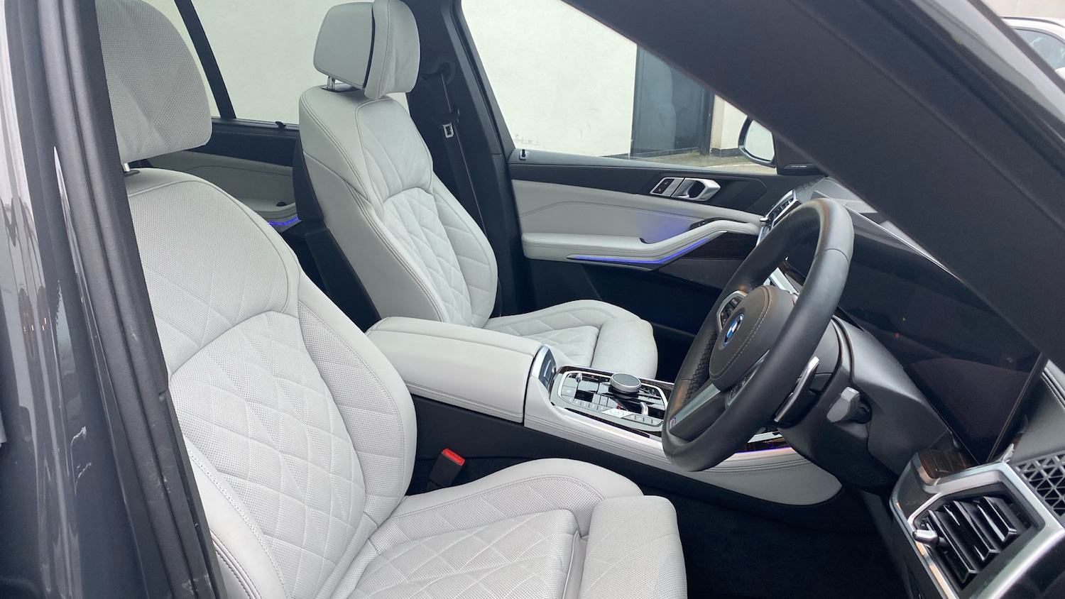 Used BMW X5 2025 for sale - 77044611: Photo 11