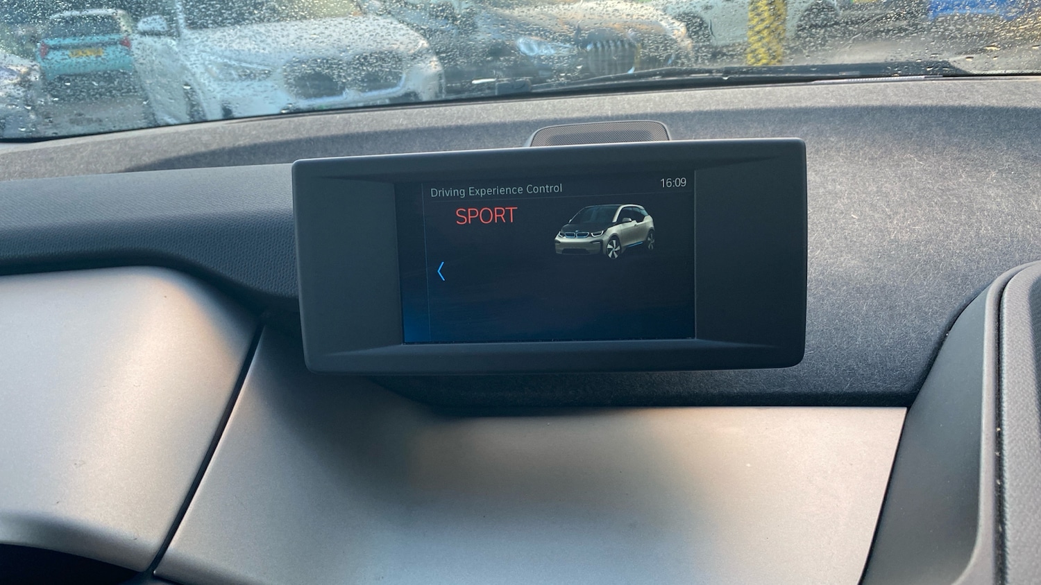 Used BMW i3 2022 for sale - 77179449: Photo 37