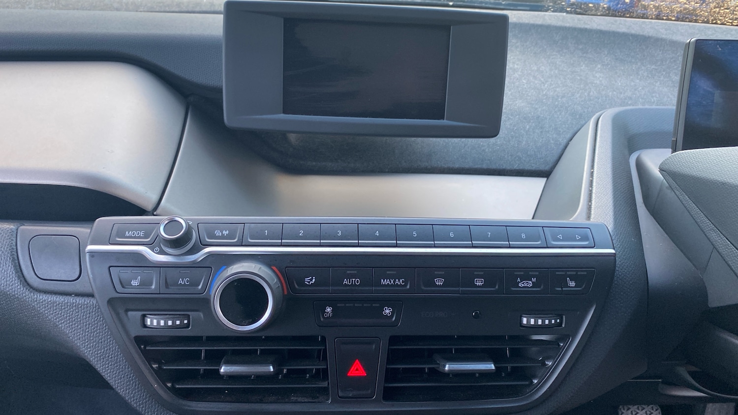 Used BMW i3 2022 for sale - 77179449: Photo 8