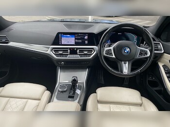 Used BMW 3 Series 2022 for sale - 75649668: Photo