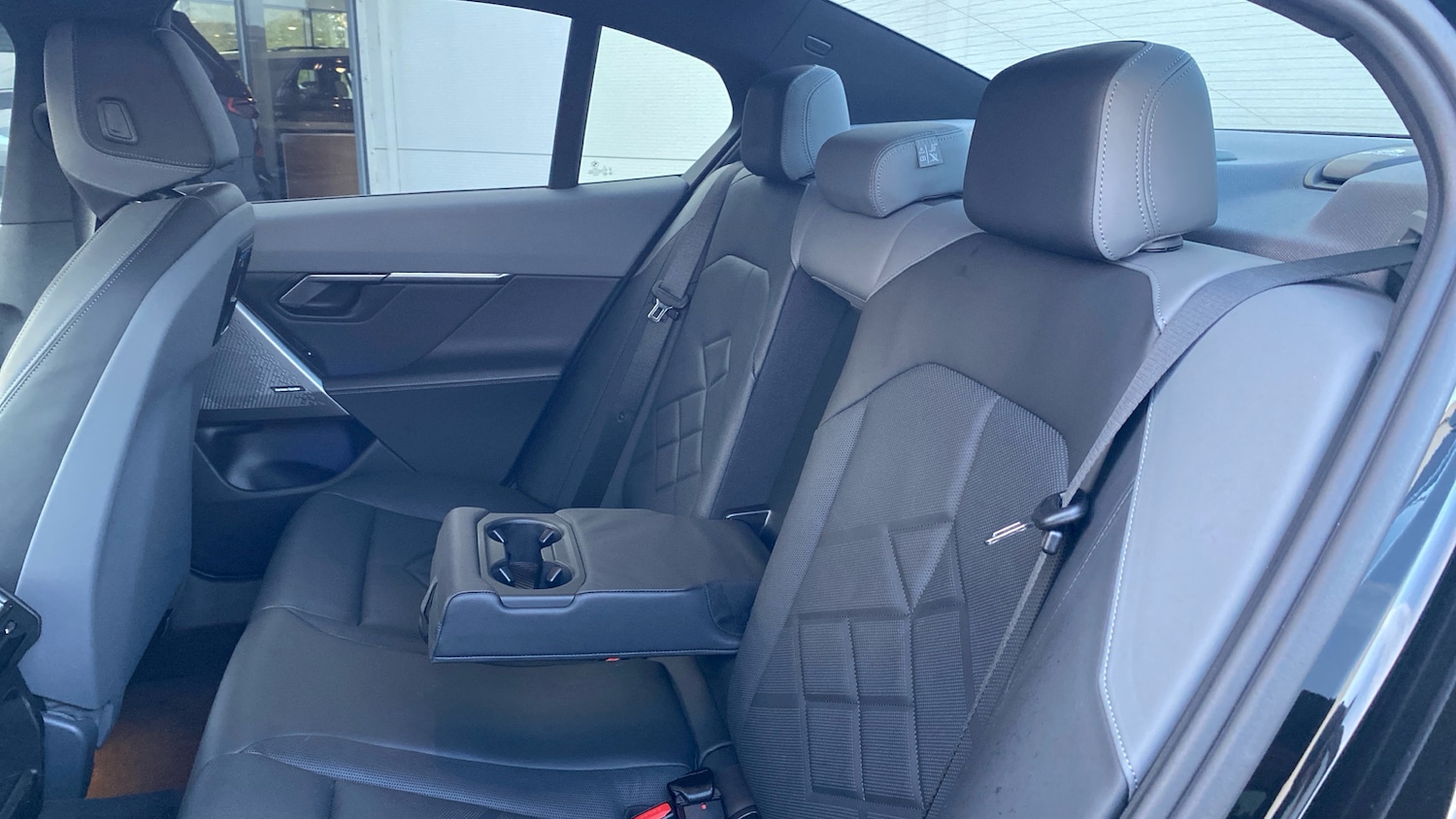 Used BMW 5 Series 2024 for sale - 76384928: Photo 12