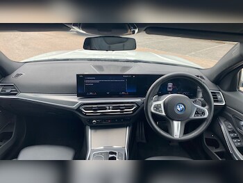 Used BMW 3 Series 2022 for sale - 79211124: Photo