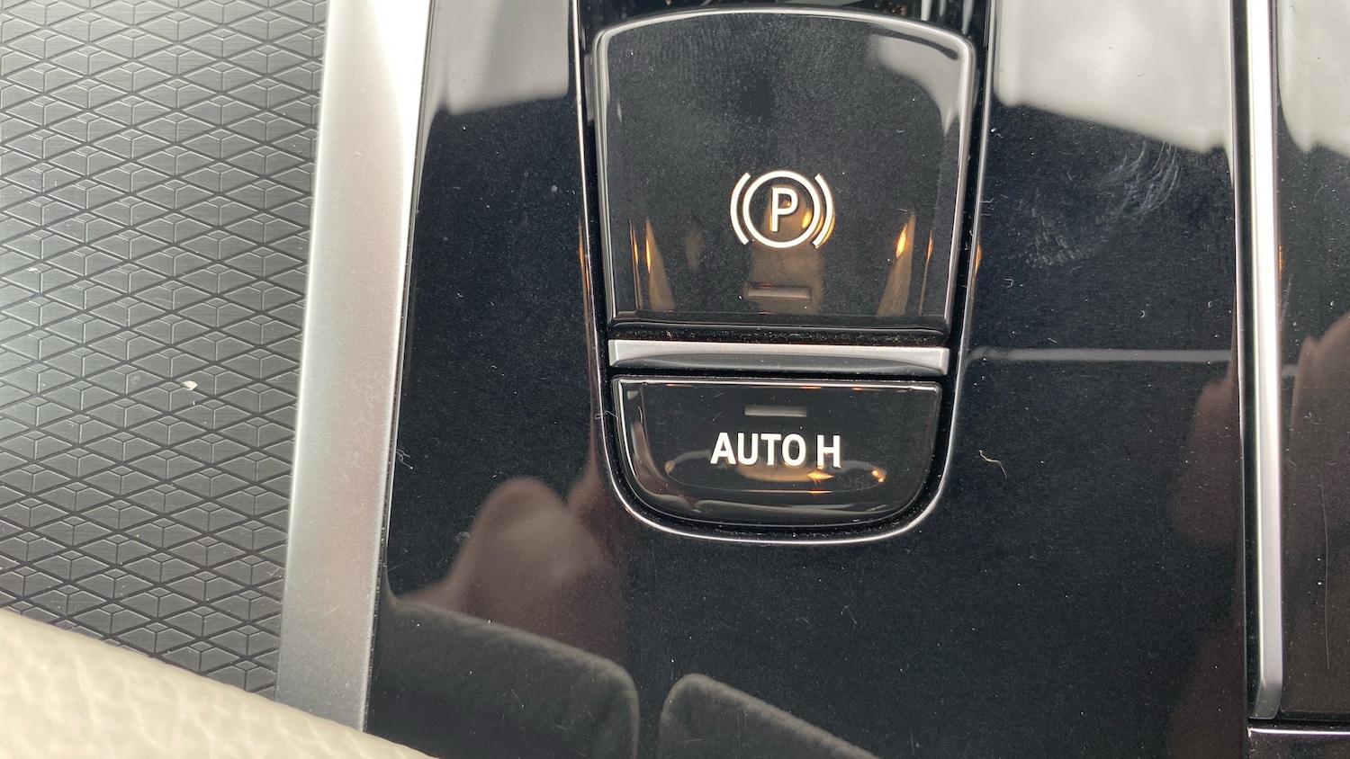 Used BMW 5 Series 2022 for sale - 76450299: Photo 43