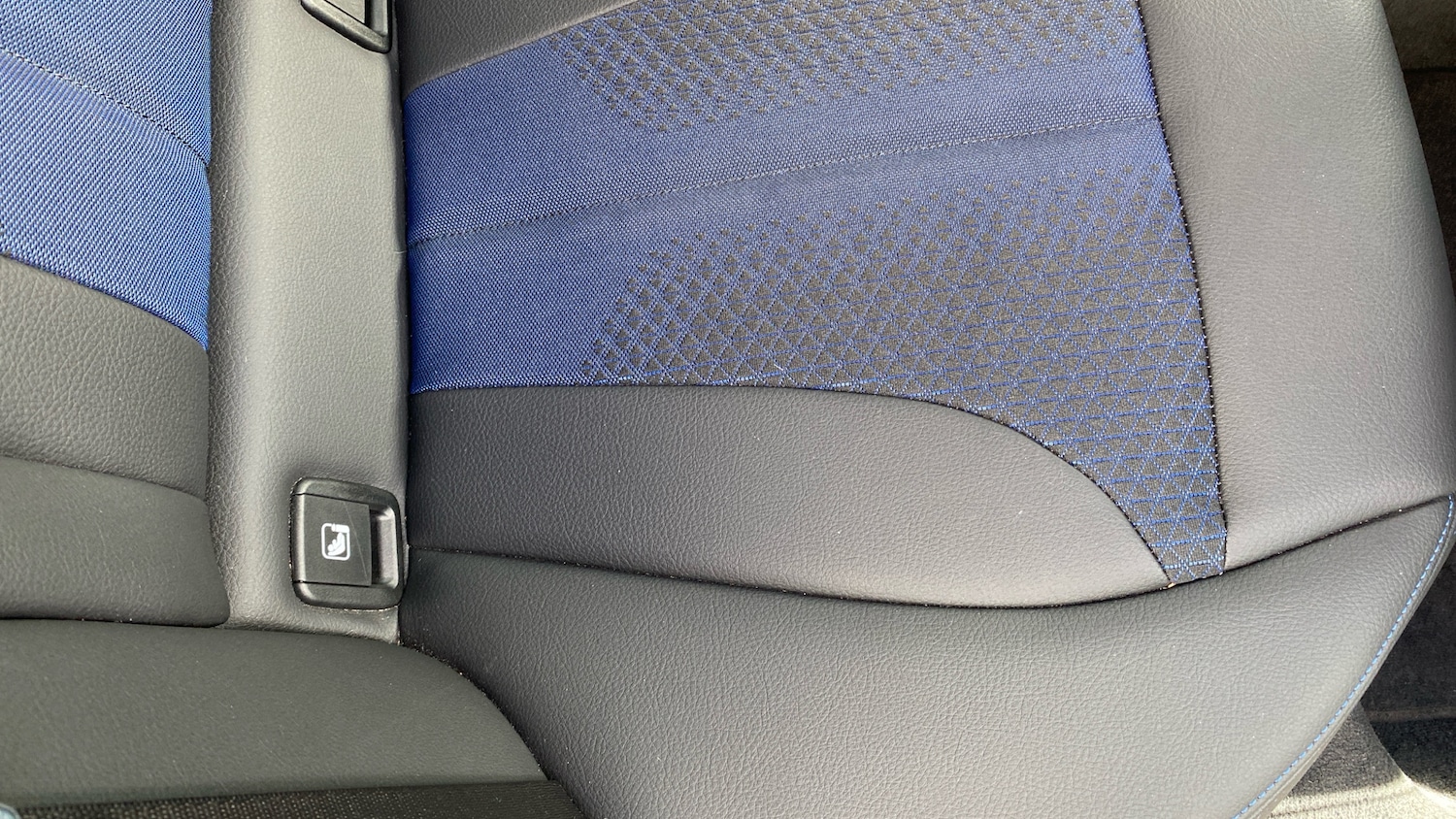 Used BMW 1 Series 2023 for sale - 77893219: Photo 32