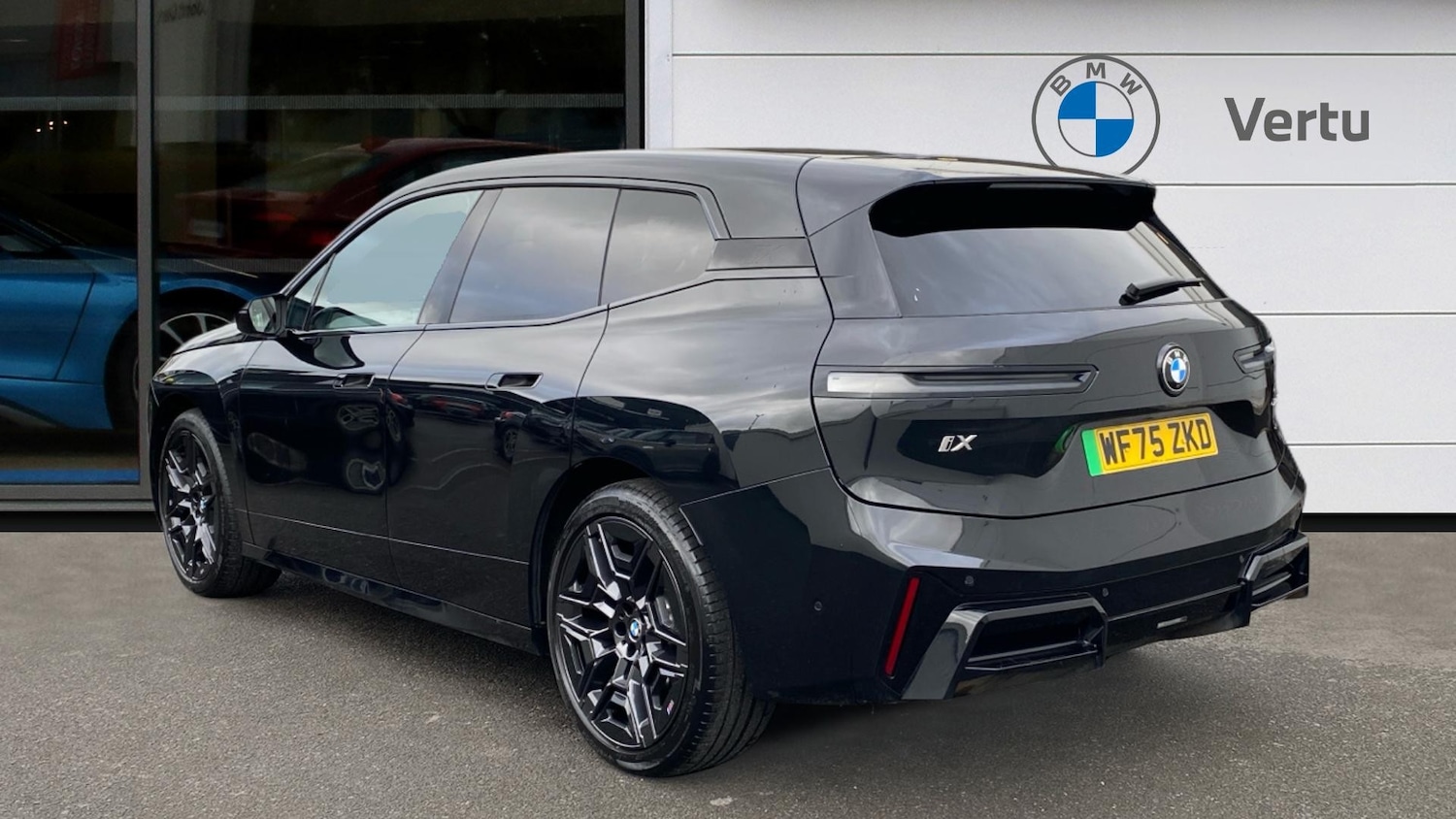 Used BMW iX 2025 for sale - 77310444: Photo 2