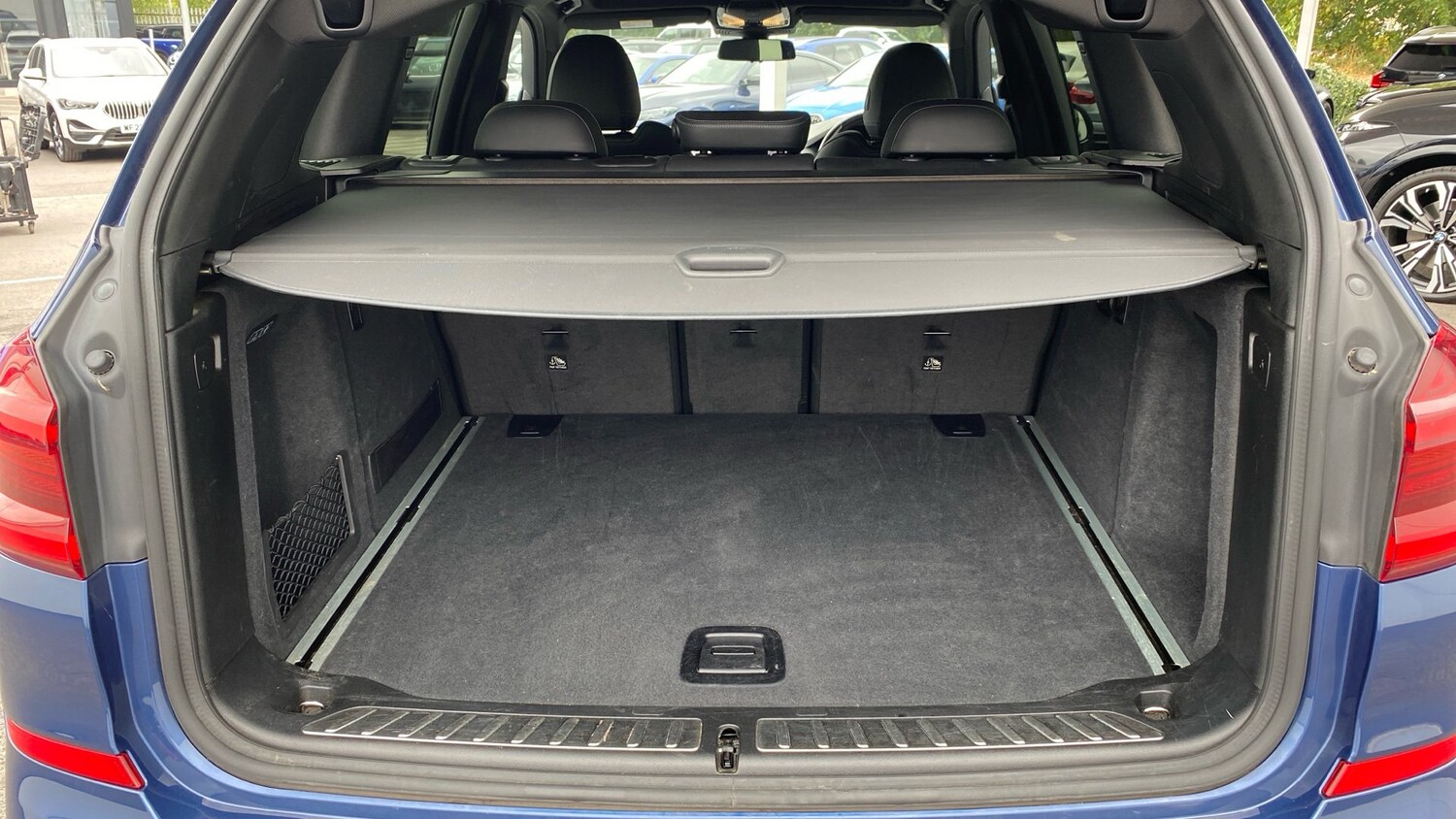 Vehicle 28
