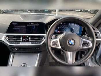 Used BMW 2 Series 2022 for sale - 76384922: Photo