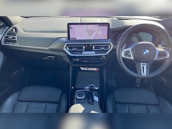 Used BMW X4 2025 for sale - 77985200: Photo