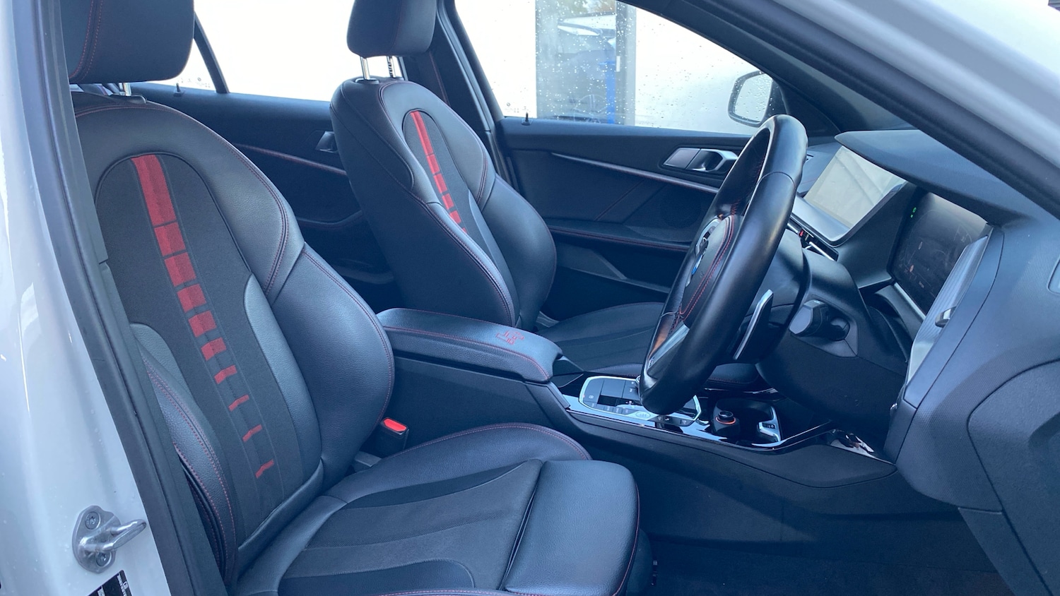 Used BMW 1 Series 2021 for sale - 76625627: Photo 11