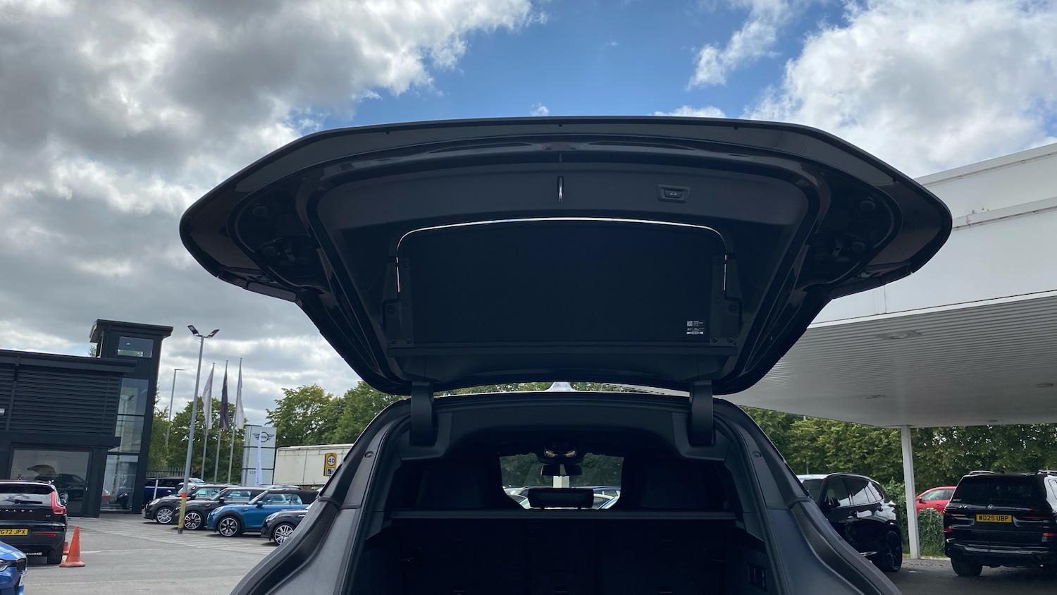 Used BMW iX 2025 for sale - 77179902: Photo 24