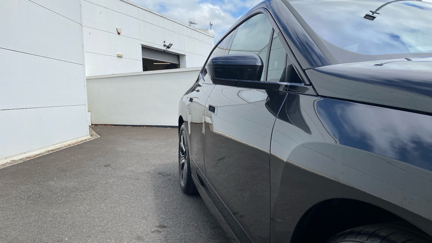 Used BMW iX 2025 for sale - 77179902: Photo 32