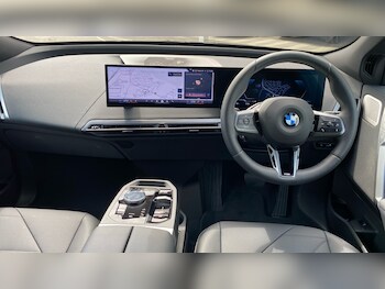 Used BMW iX 2025 for sale - 77179902: Photo