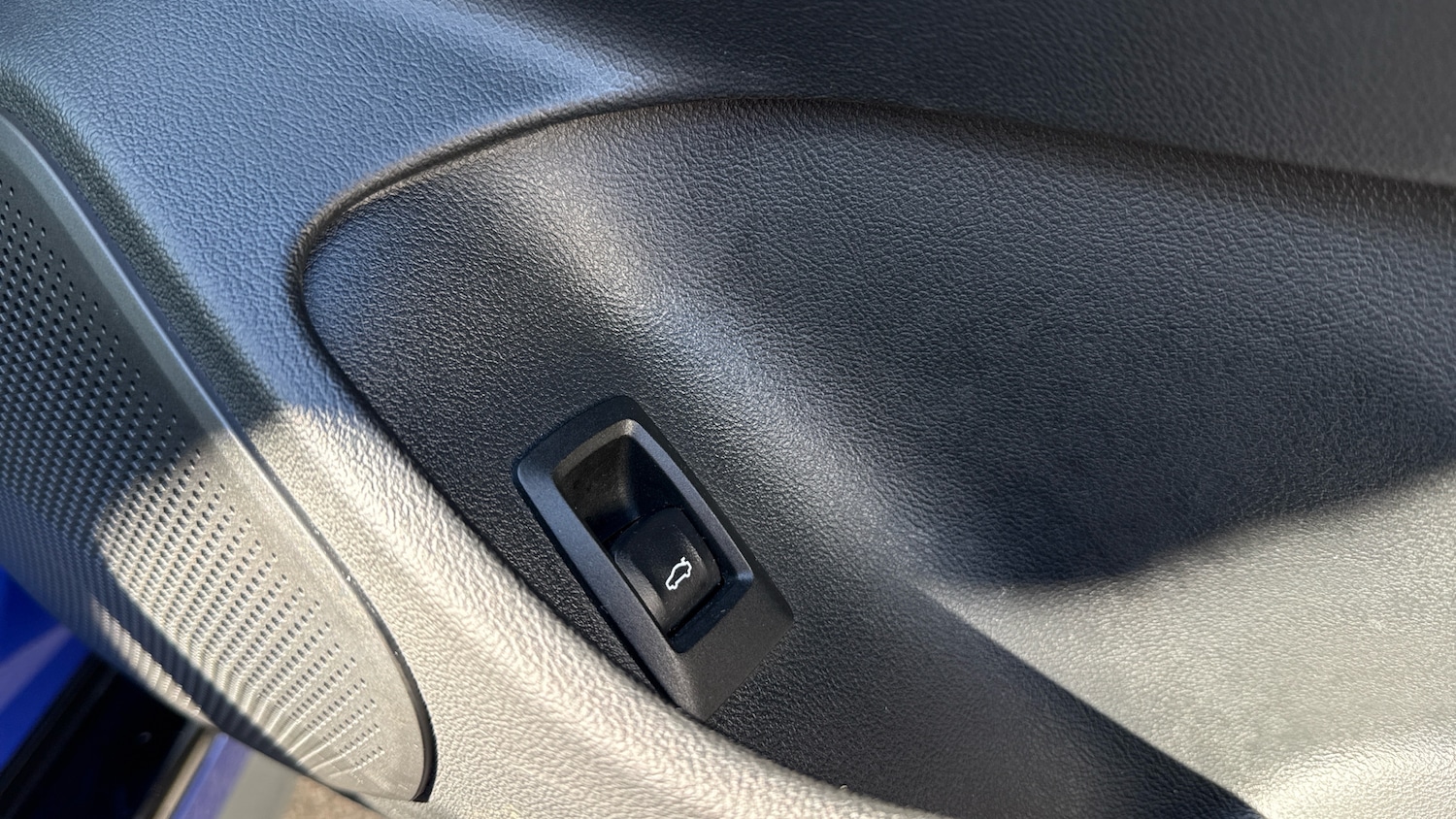 Used BMW i4 2023 for sale - 77985203: Photo 43