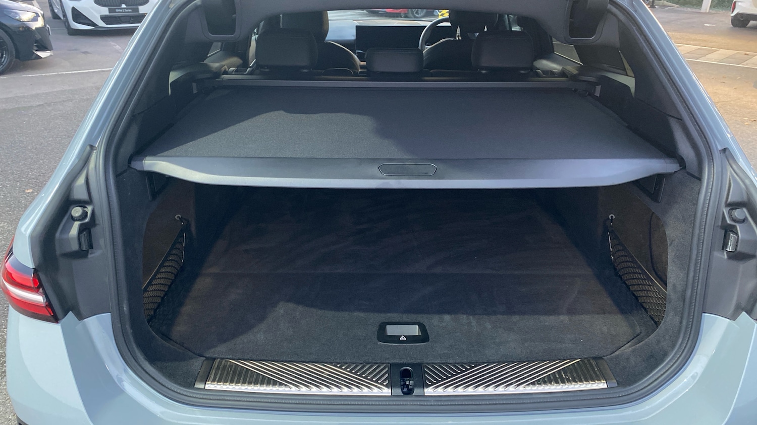 Used BMW 5 Series 2025 for sale - 76763098: Photo 32