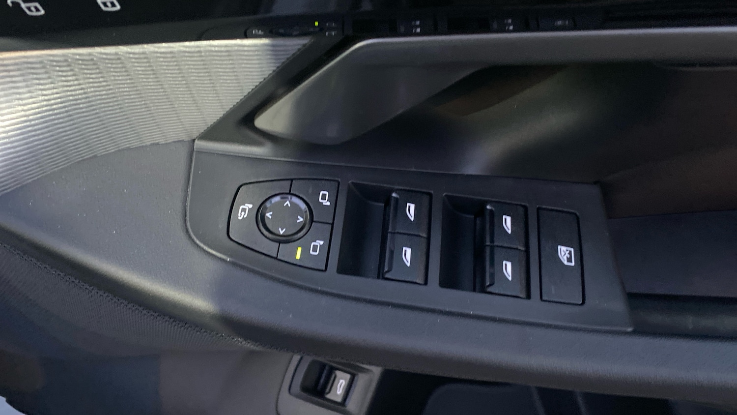 Used BMW 5 Series 2025 for sale - 76763098: Photo 42