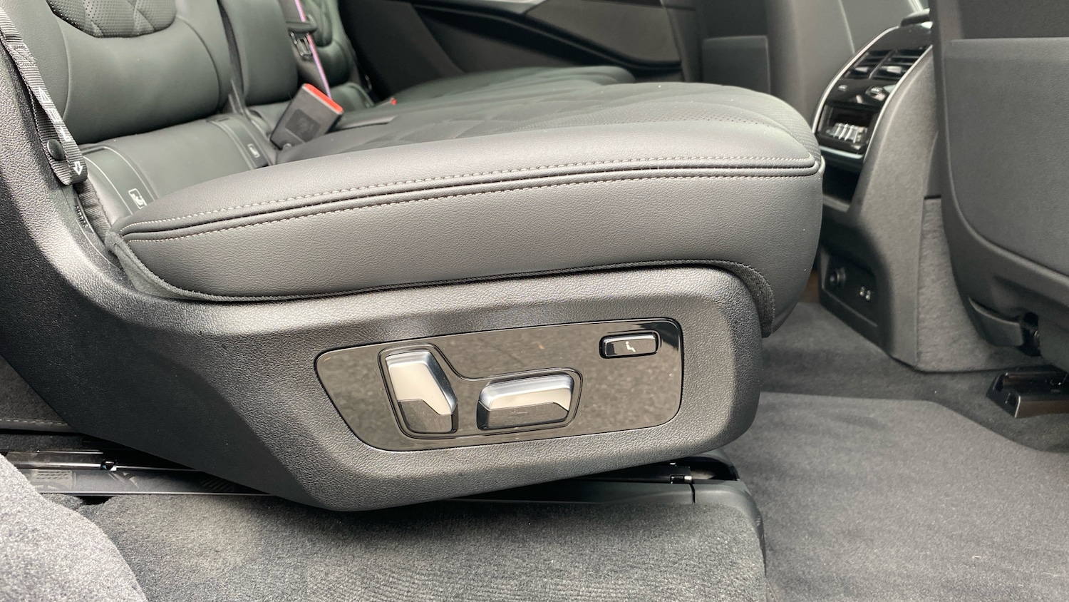 Used BMW X7 2025 for sale - 76104607: Photo 34