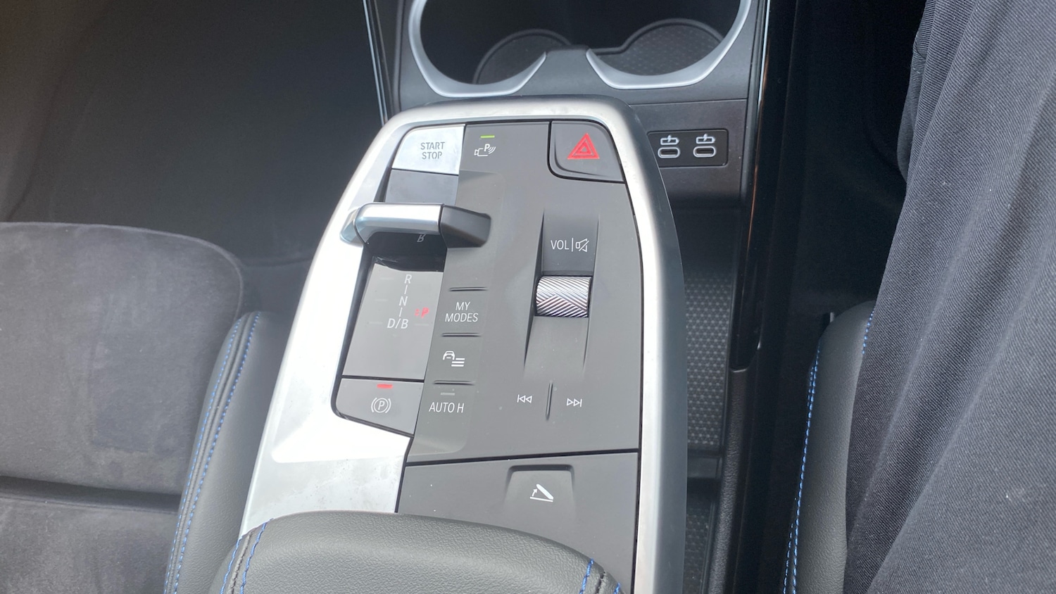 Used BMW iX1 2025 for sale - 77136083: Photo 10