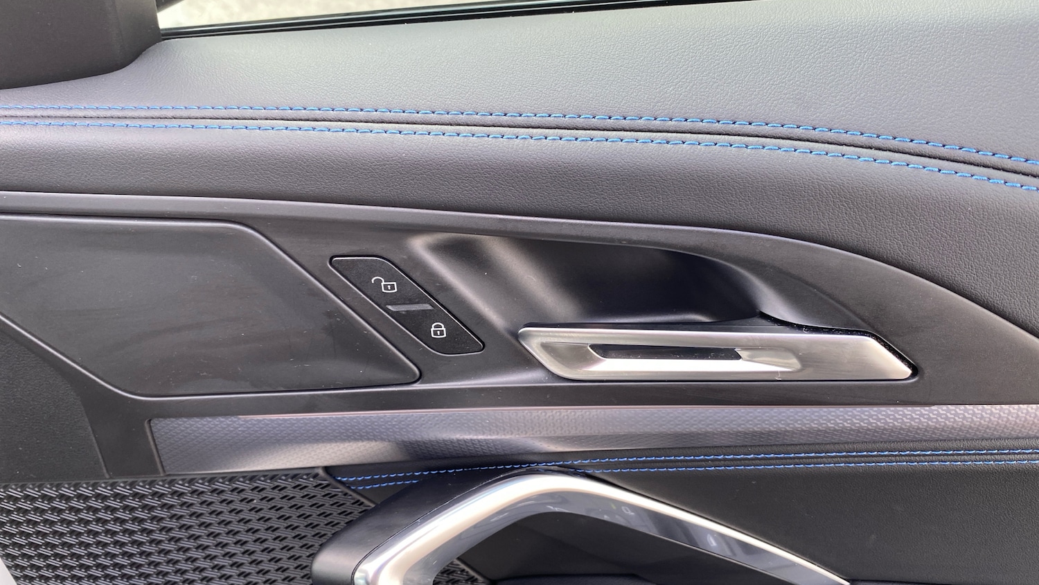 Used BMW iX1 2024 for sale - 77446131: Photo 41